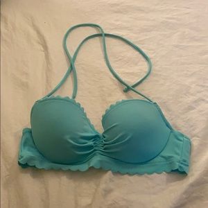 Victoria’s Secret Bikini Top Push Up